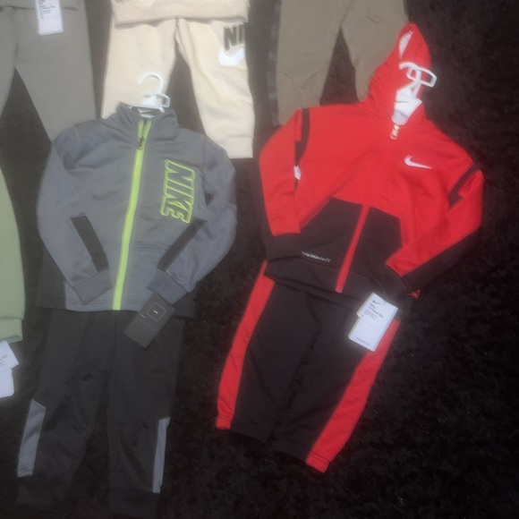 NWT Nike 4(4t)SOLD TODAY!!!!!!!! - Picture 5 of 7